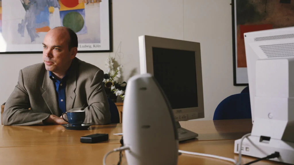 Mike Lynch at Autonomy's headquarters on the Cambridge Business Park, 24th August 2000